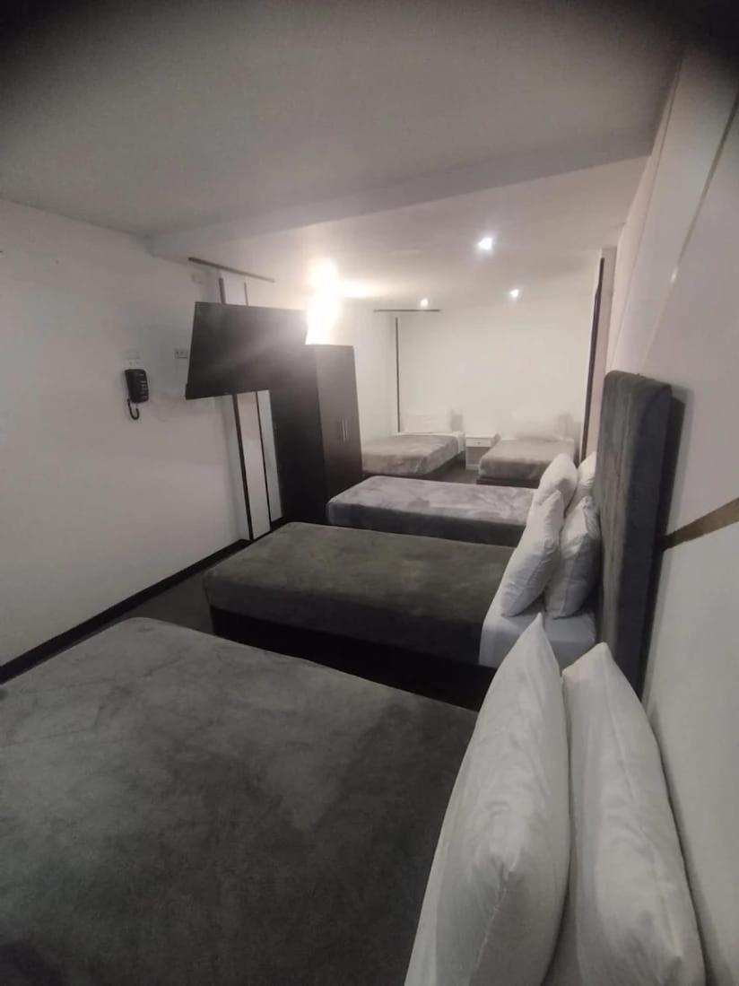 Hotel Star Plus Bogota Bagian luar foto